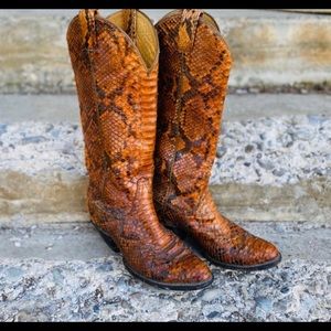 Vtg Tony Lama Snakeskin Boots